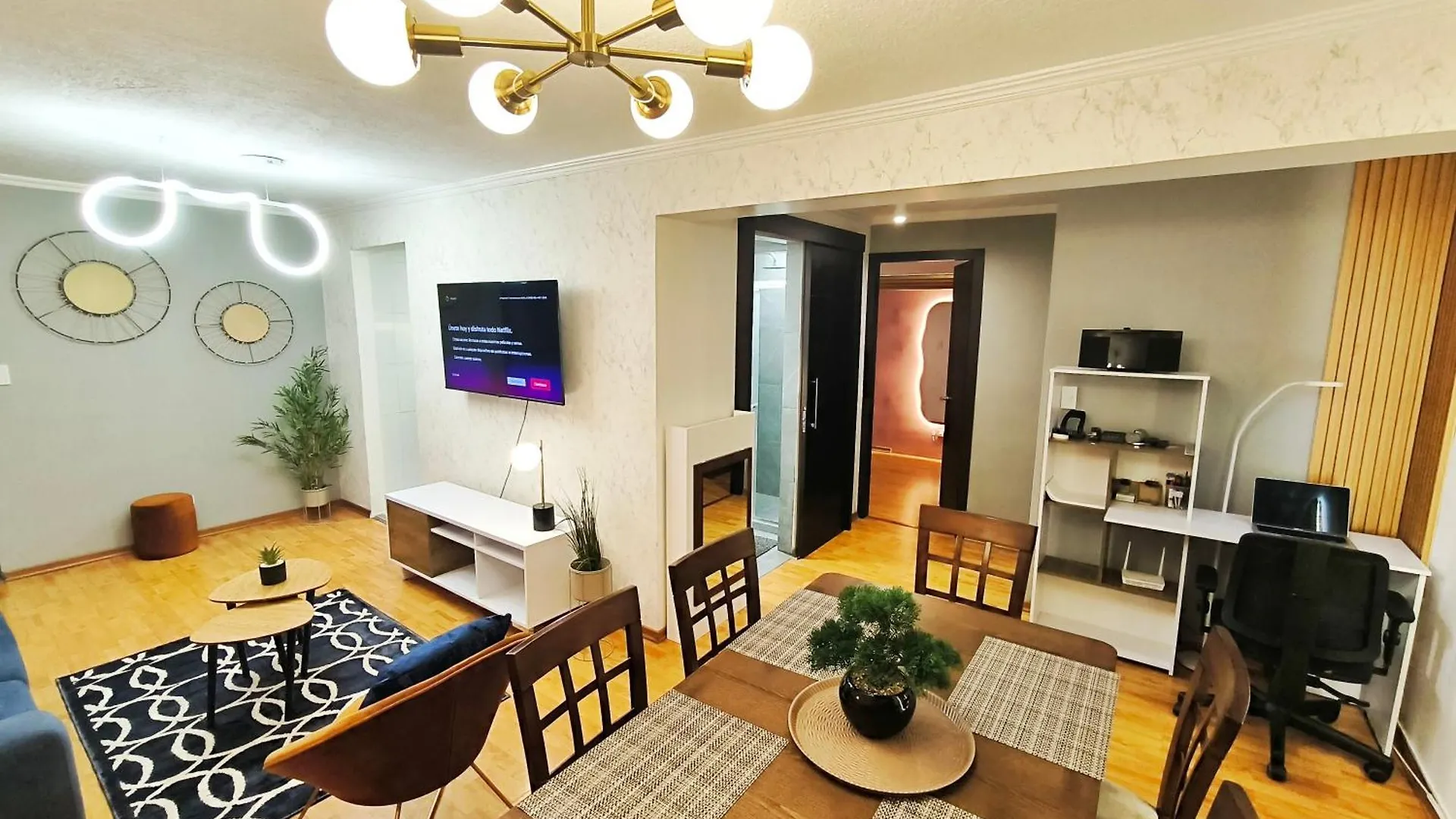 Udla Apartamento Para 6 Personas Frente Al Mall Riocentro Quito 0*,  Ecuador