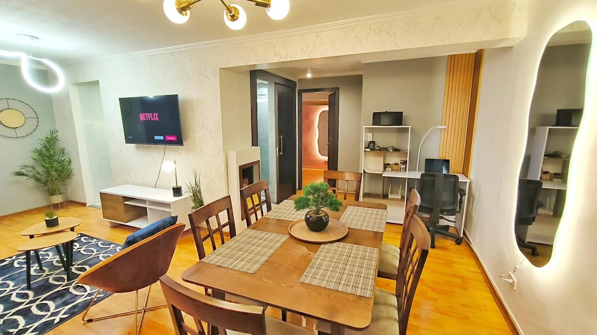 Apartment Udla Apartamento Para 6 Personas Frente Al Mall Riocentro Quito