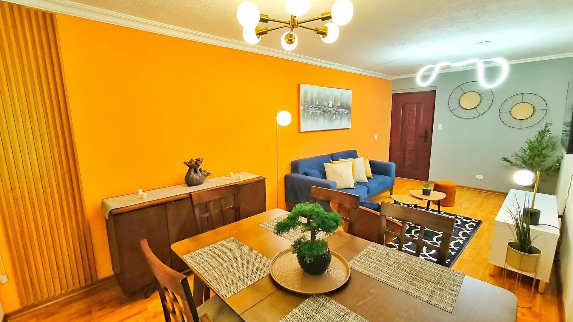 Apartment Udla Apartamento Para 6 Personas Frente Al Mall Riocentro Quito Ecuador